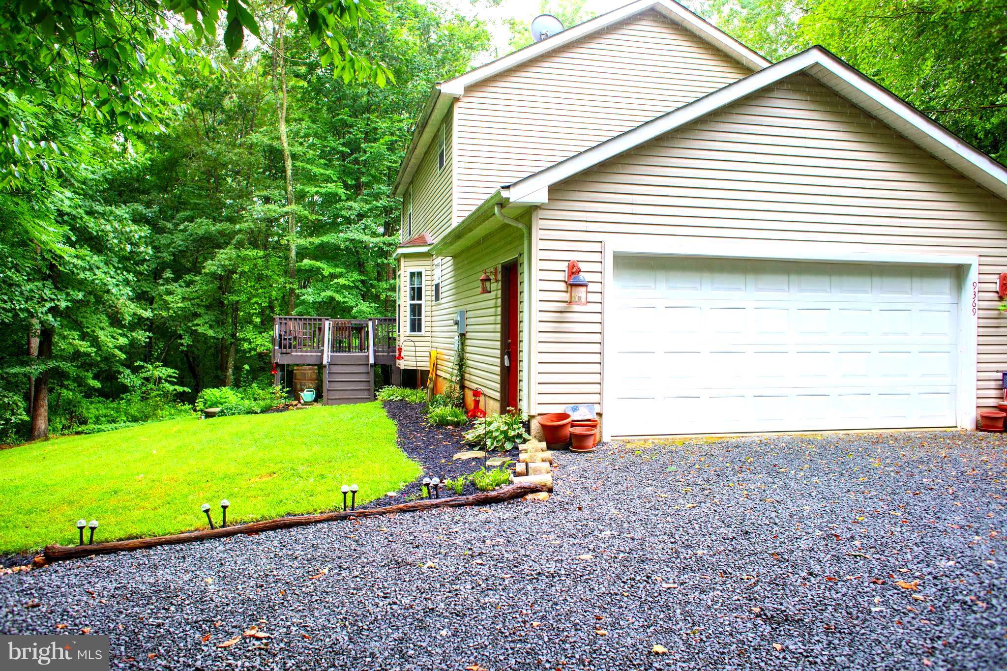 9369 Springs Road Warrenton, VA 20186 - Photo 21 of 25 Large 2 car garage