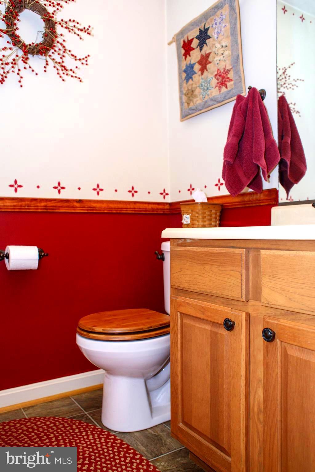 Half bath w/ chair rail on main level