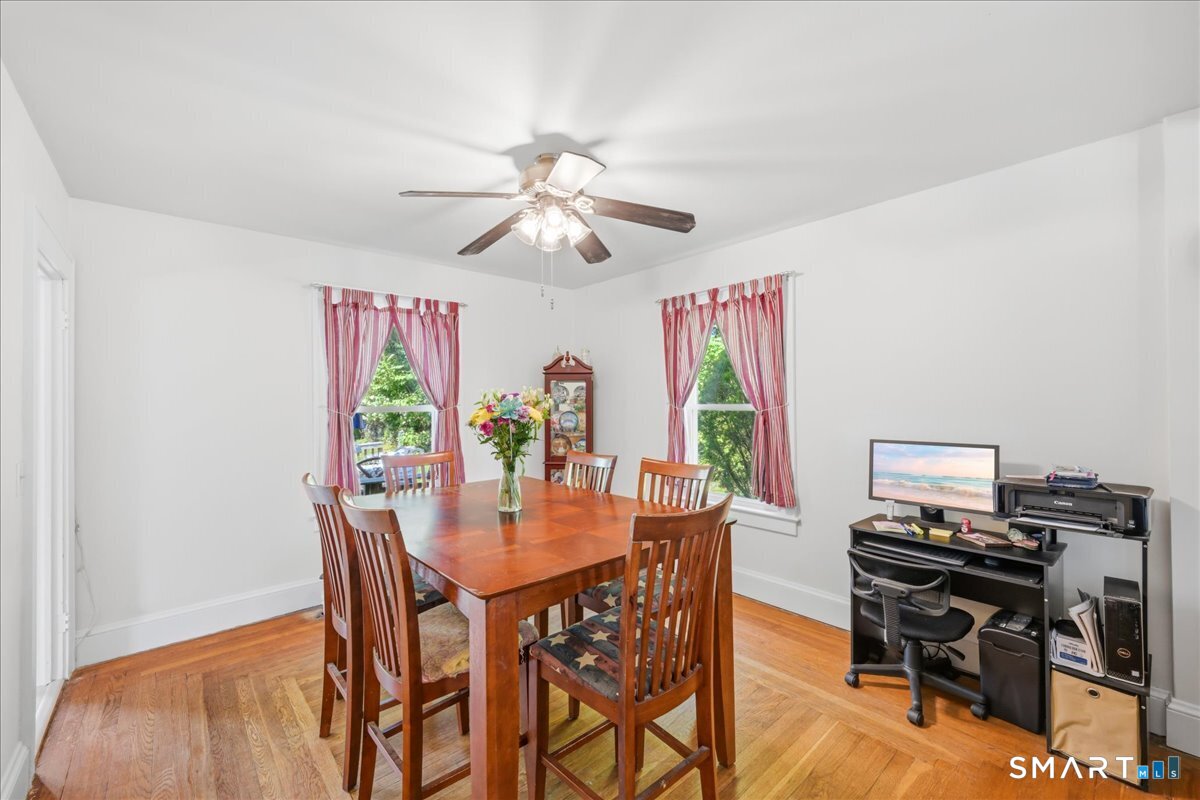 23 Sturtevant Avenue Norwich, CT 06360 - Photo 15 of 40