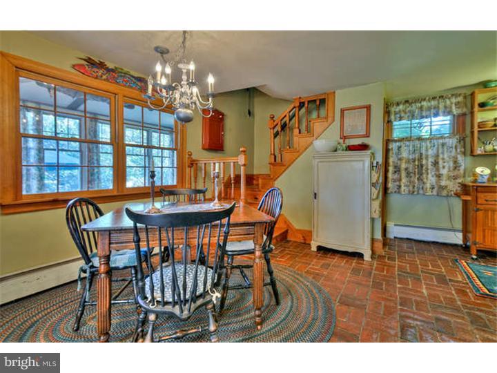 34 White Pine Road Chesterfield, NJ 08515 - Photo 9 of 25 Breakfast Room