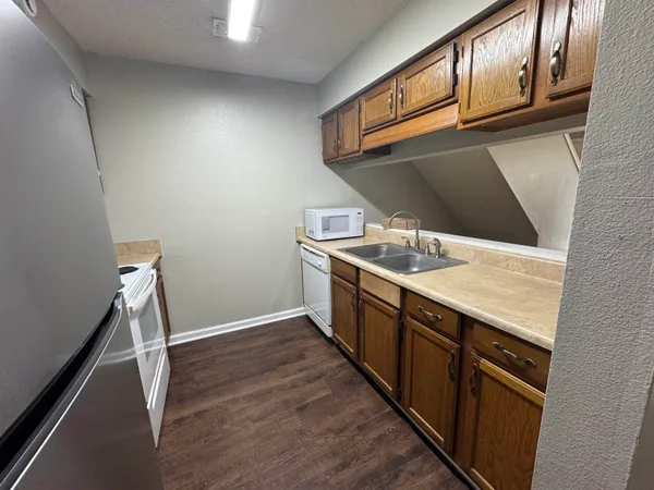 $1,500 | 2365 Parrot Lane, Tallahassee, FL 32303
