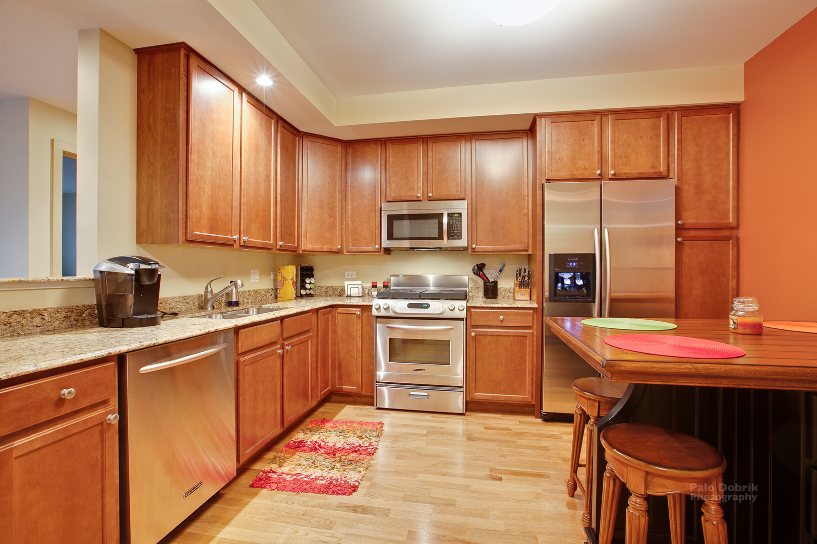 425 Benjamin Drive, Unit 210 Vernon Hills, IL 60061 - Photo 3 of 18