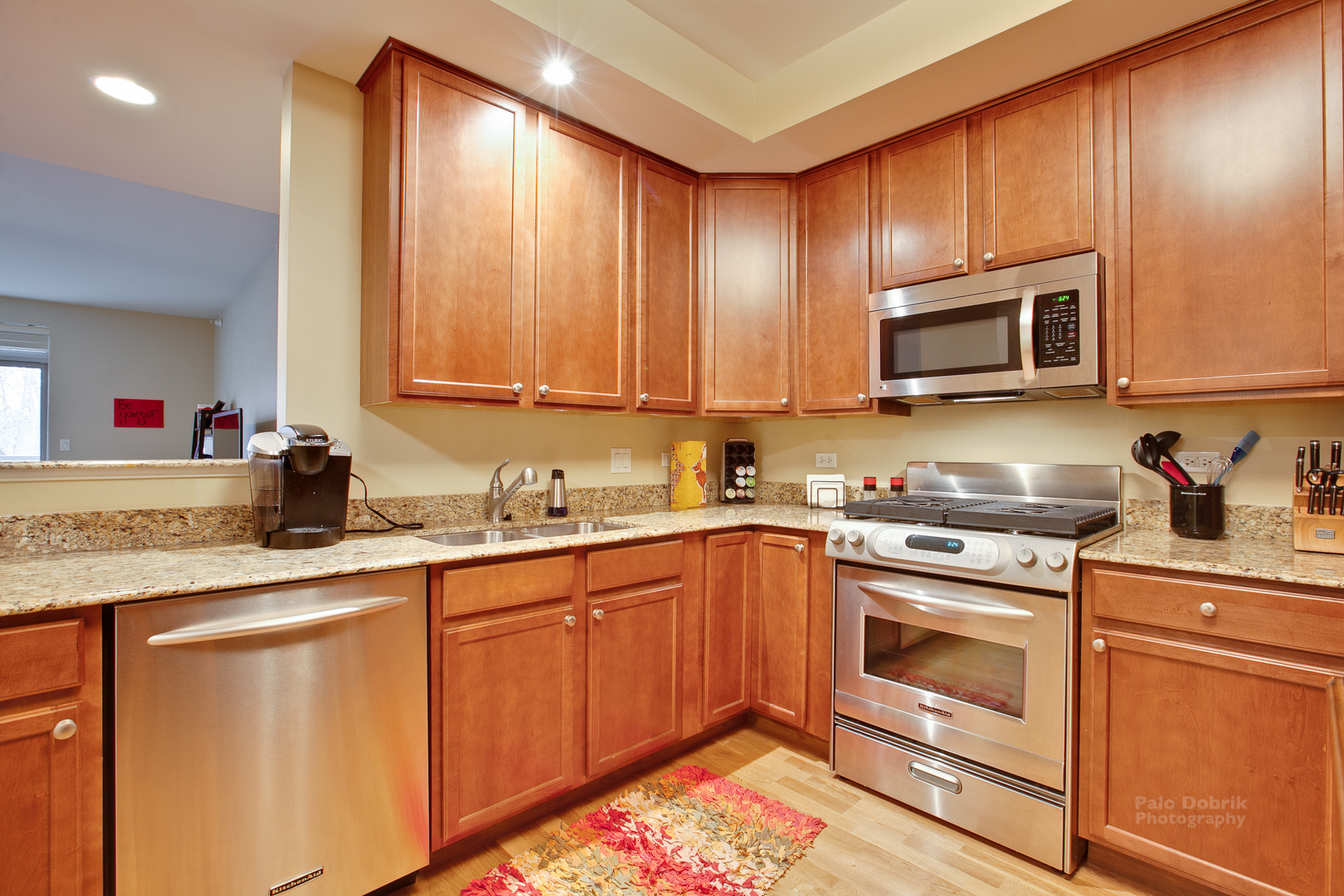 425 Benjamin Drive, Unit 210 Vernon Hills, IL 60061 - Photo 4 of 18