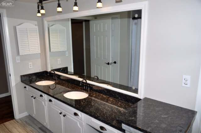 4410 South Duffield Road Lennon, MI 48449 - Photo 12 of 48 21138820-11.JPG