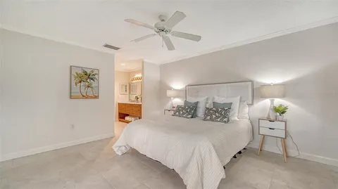 $285,000 | 6467 Carrington Circle, Unit 43, Sarasota, FL 34238