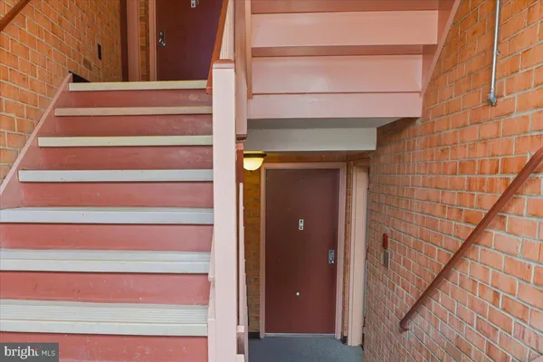 $1,700 | 1745 Edgewood Hill Circle, Unit 3, Hagerstown, MD 21740