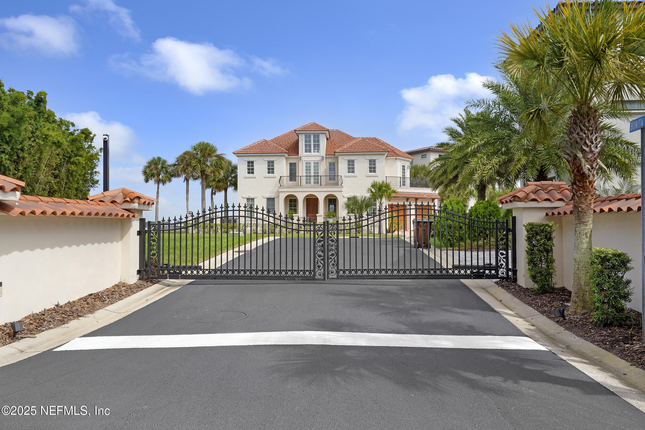 1 South Street St. Augustine, FL 32084 - Photo 12 of 30 a view of a city from a patio