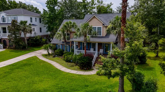 $1,245,000 | 1721 Bowline Drive, Mount Pleasant, SC 29466