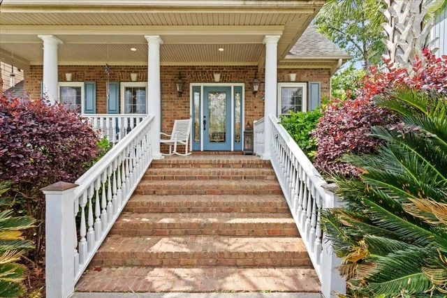 $1,245,000 | 1721 Bowline Drive, Mount Pleasant, SC 29466