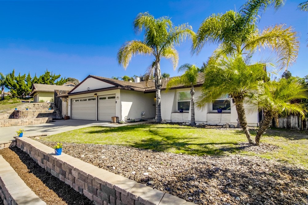 2514 Windmill View Road El Cajon, CA 92020 - Photo 3 of 24