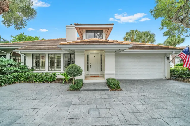 $750,000 | 444 Coral Cove Drive, Juno Beach, FL 33408