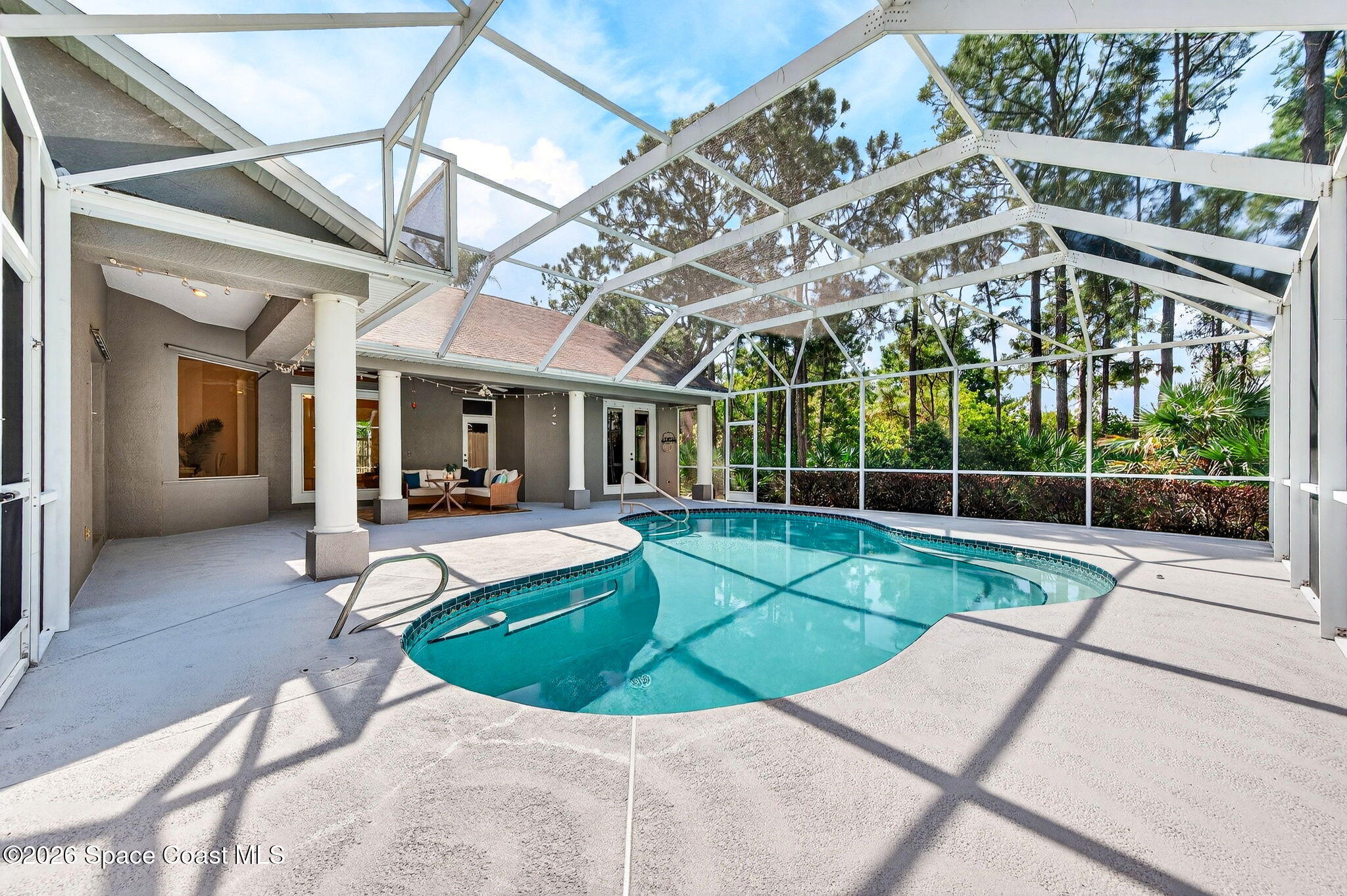 4404 Long Lake Road Melbourne, FL 32934 - Photo 2 of 92 Large Screened POOL