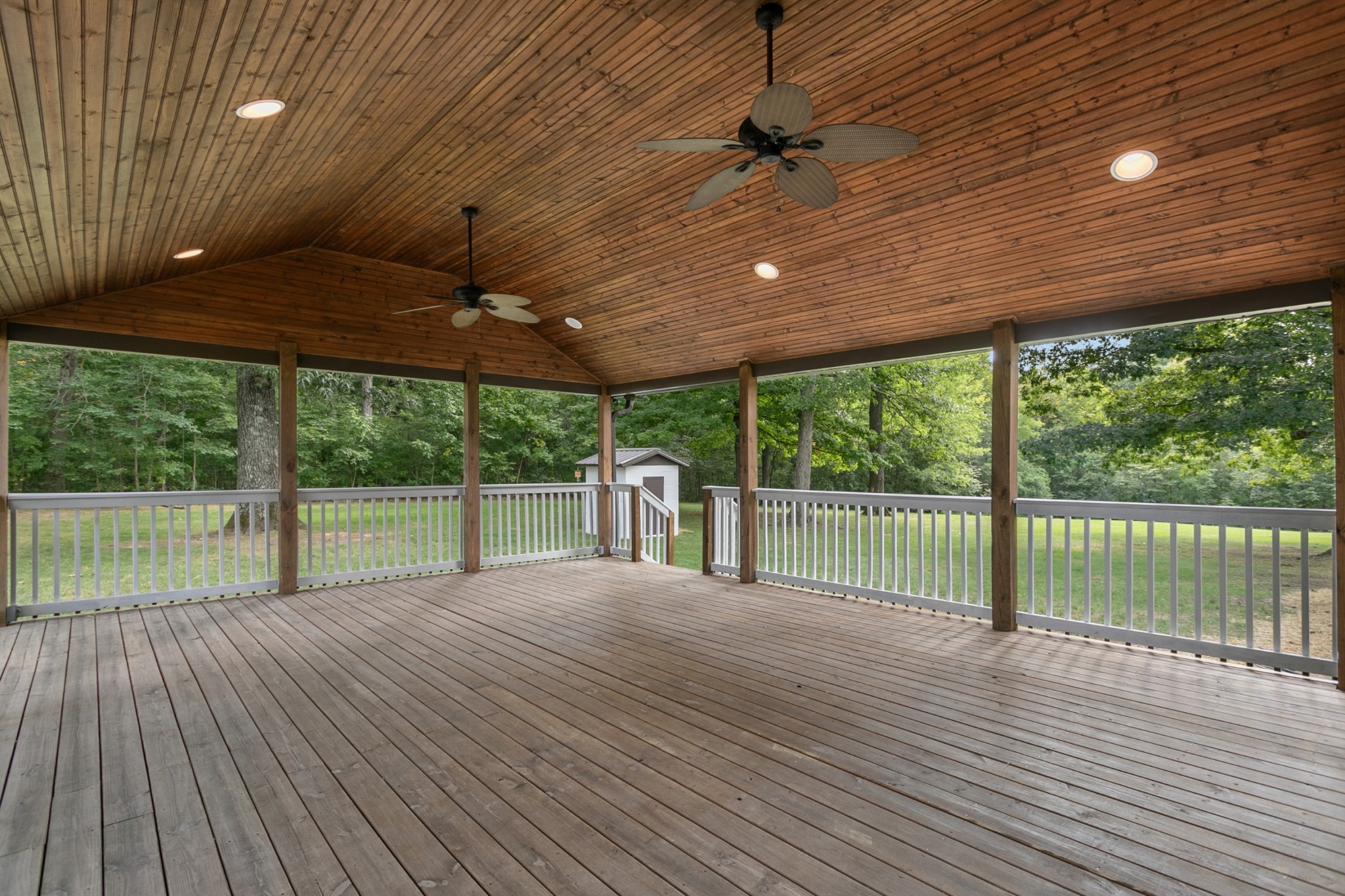 2338 North Road Murfreesboro, TN 37128 - Photo 3 of 48 a view of a deck yard from a balcony