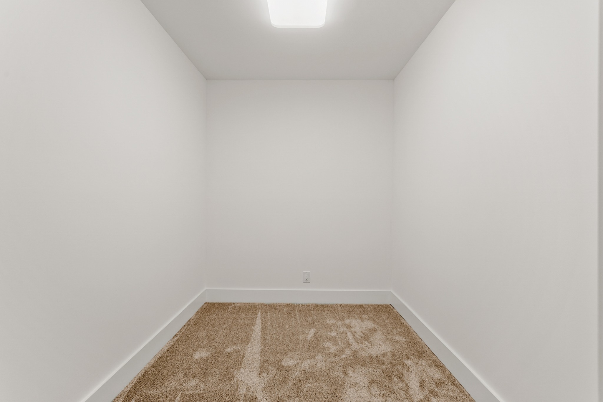 2338 North Road Murfreesboro, TN 37128 - Photo 24 of 48 a view of a small space