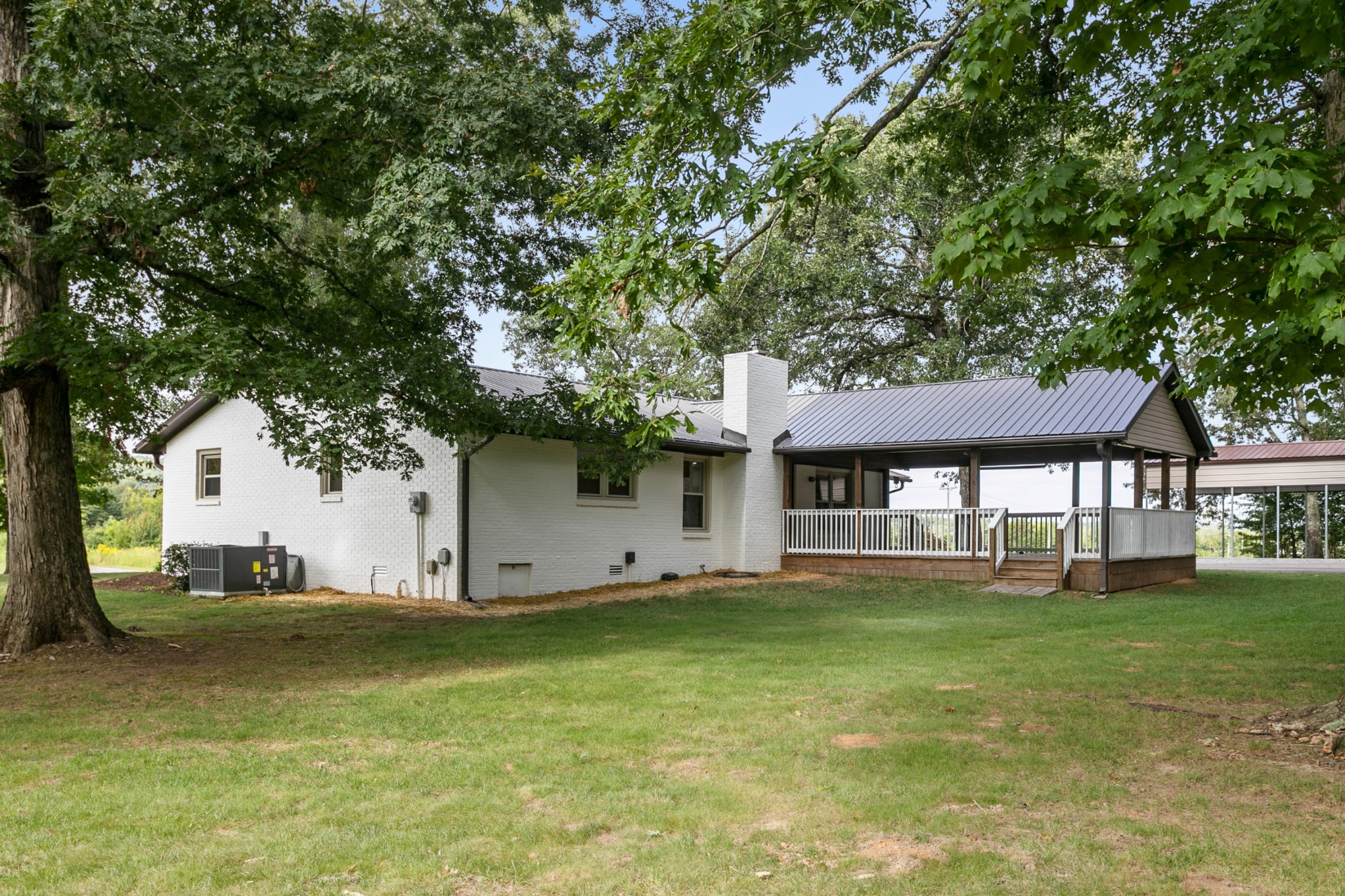 2338 North Road Murfreesboro, TN 37128 - Photo 36 of 48 a house view with a garden space