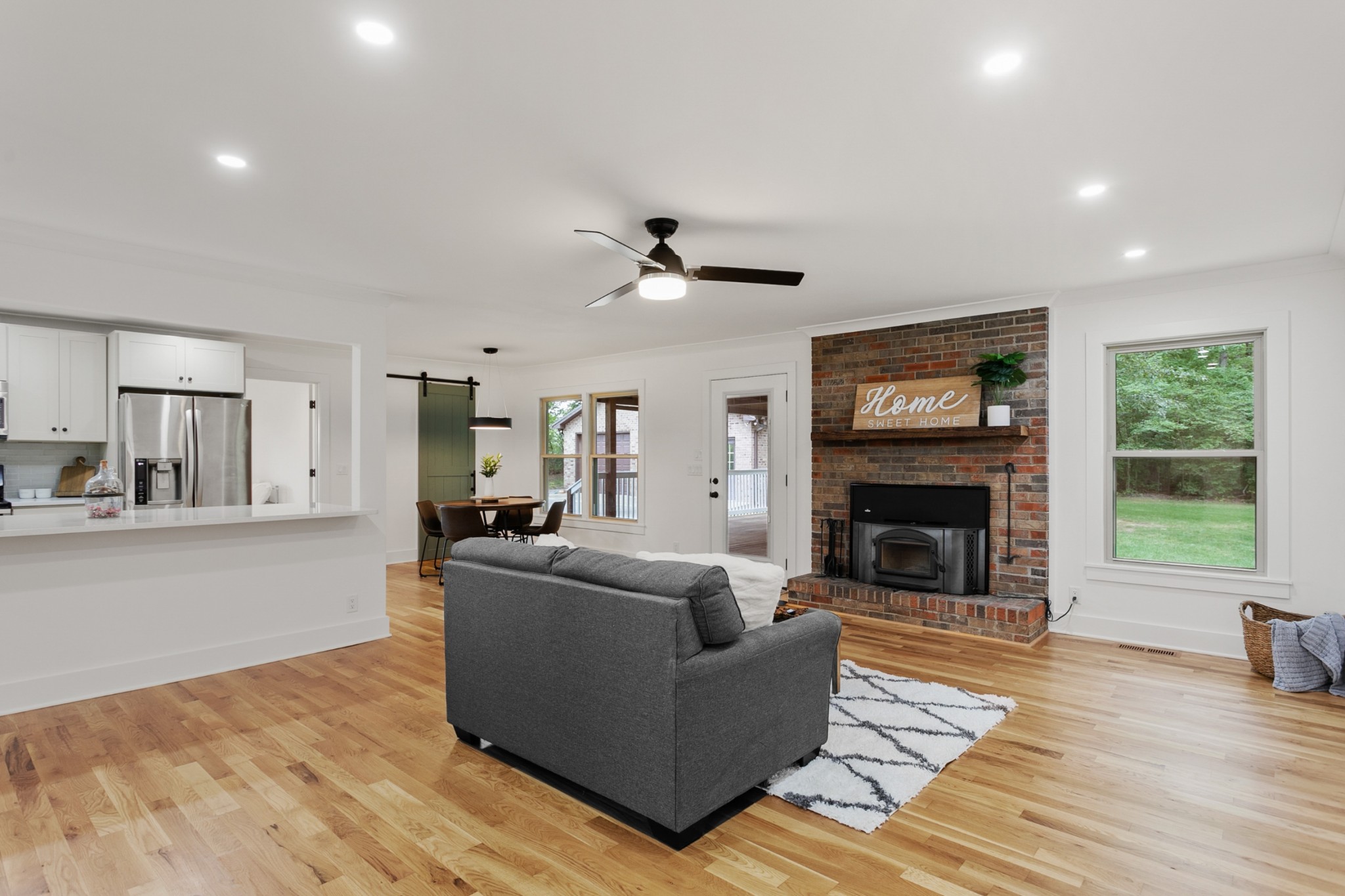 2338 North Road Murfreesboro, TN 37128 - Photo 8 of 48 a living room with furniture and a fireplace