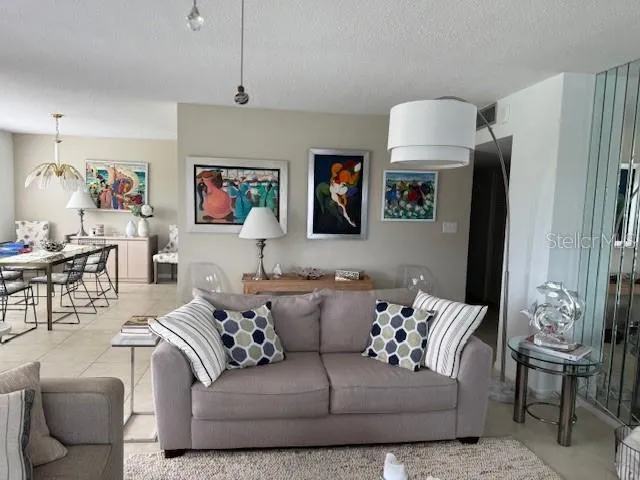 $3,500 | 1621 Gulf Boulevard, Unit 201, Clearwater Beach, FL 33767