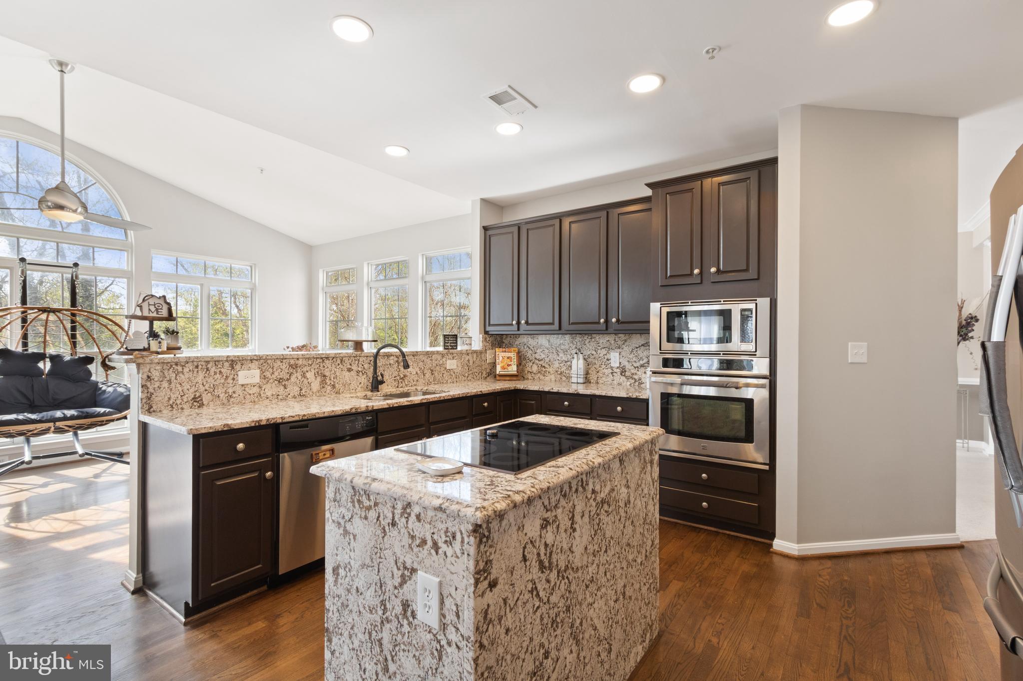 10102 Mike Road Fort Washington, MD 20744 - Photo 10 of 43 Kitchen