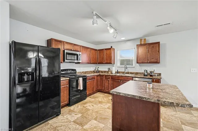 $327,500 | 112 York Place, Linwood, NC 27299