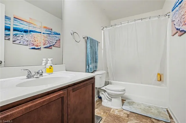 $327,500 | 112 York Place, Linwood, NC 27299