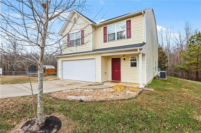 $327,500 | 112 York Place, Linwood, NC 27299