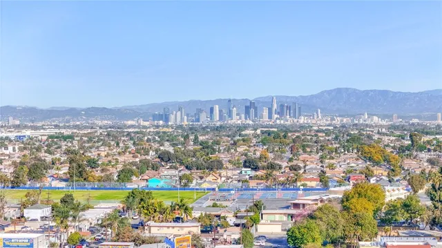 $639,900 | 1404 East 87th Place, Los Angeles, CA 90002