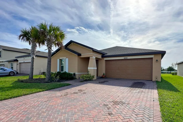 $2,500 | 4225 Abernathy Way, Fort Pierce, FL 34947