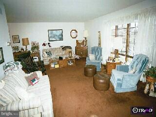1561 Singer Road Wyomissing, PA 19610 - Photo 3 of 6