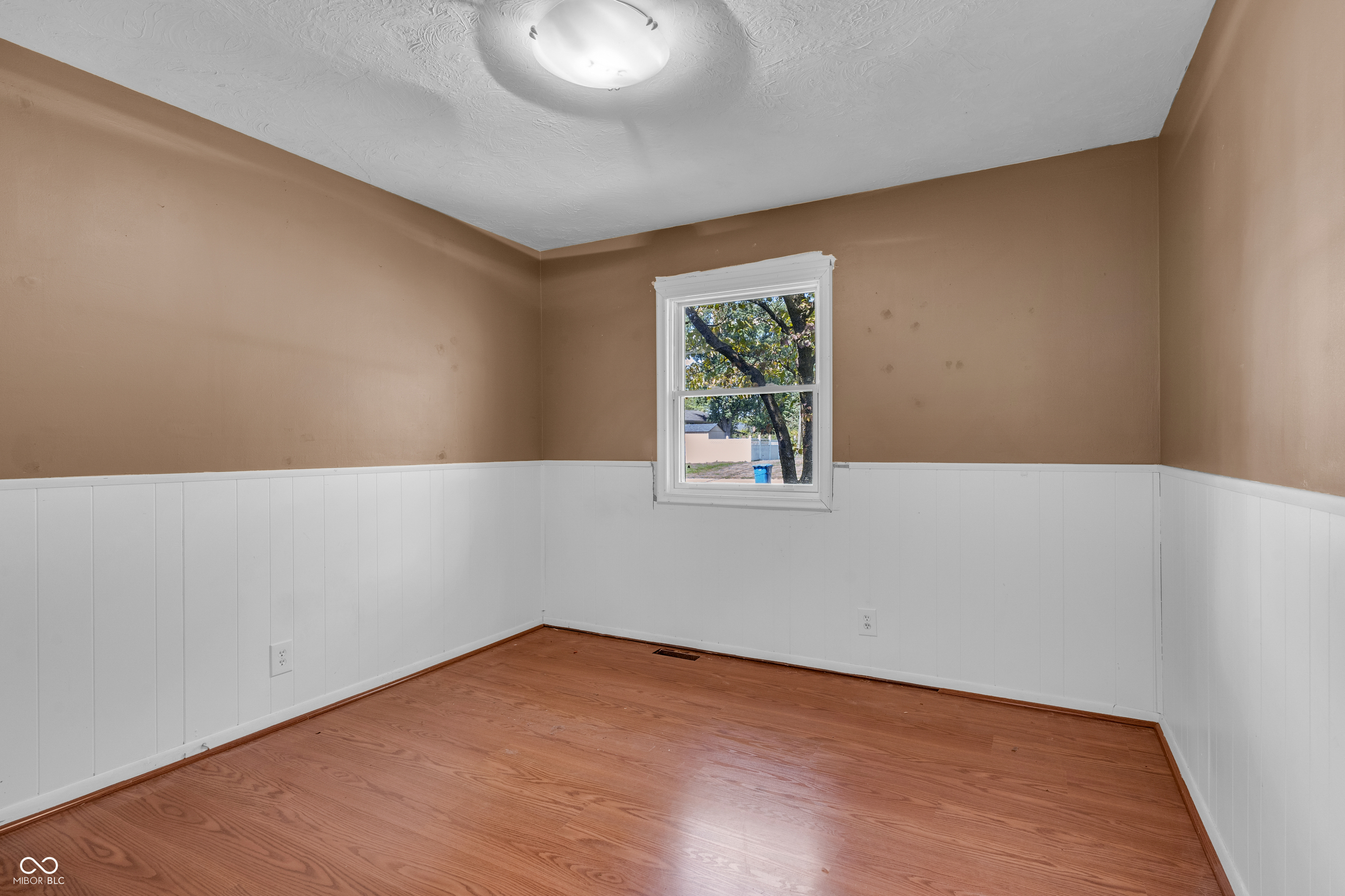 115 Bennett Road Carmel, IN 46032 - Photo 20 of 30 Gallery Image 20