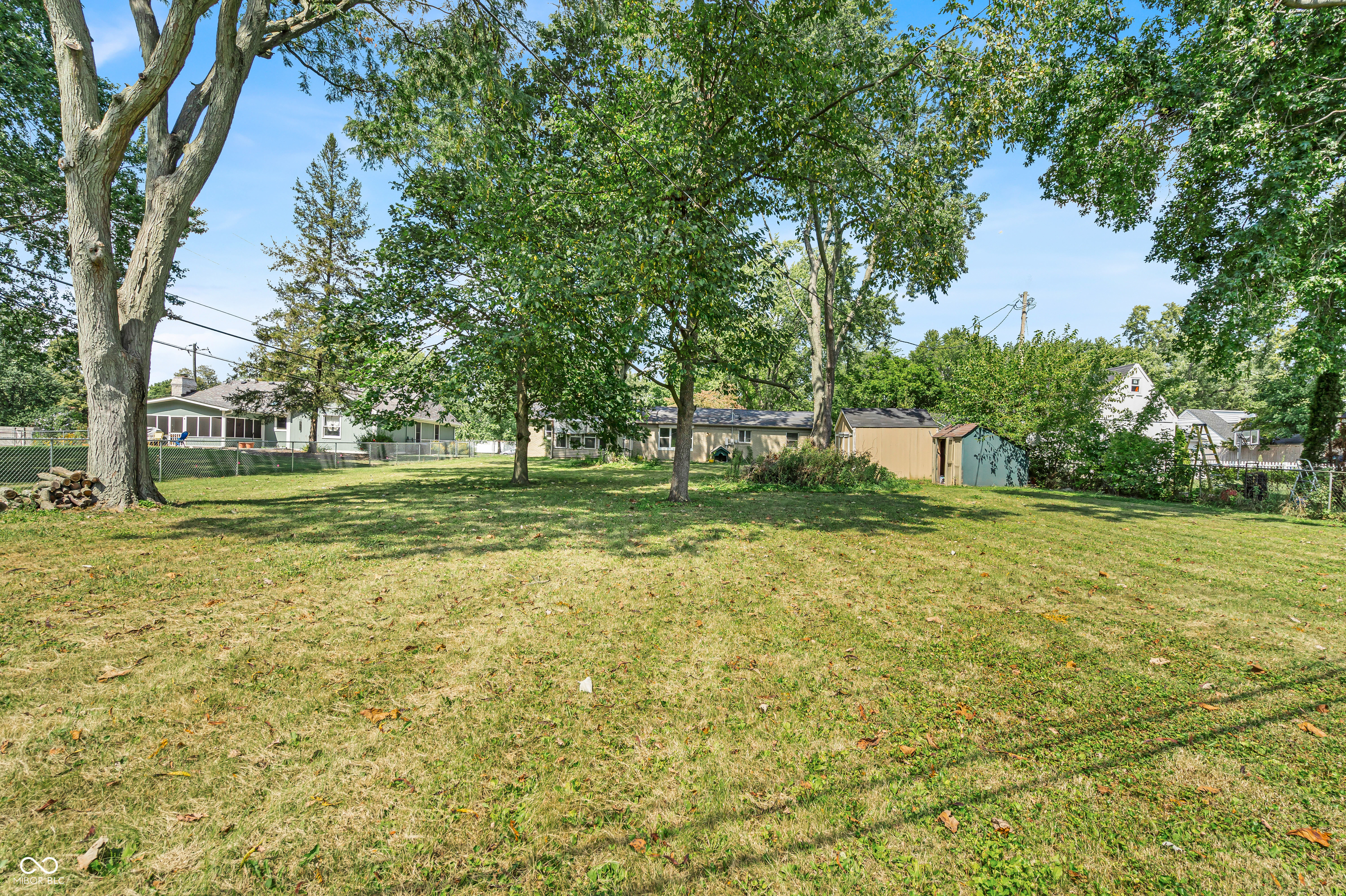 115 Bennett Road Carmel, IN 46032 - Photo 23 of 30 Gallery Image 23