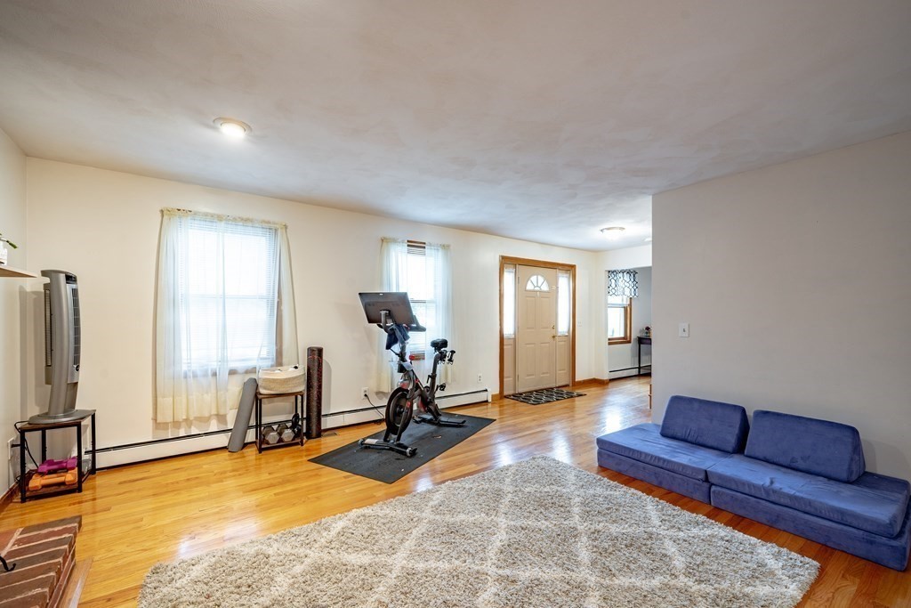 26 Old Farm Road Palmer, MA 01069 - Photo 14 of 41 Gallery Image 14