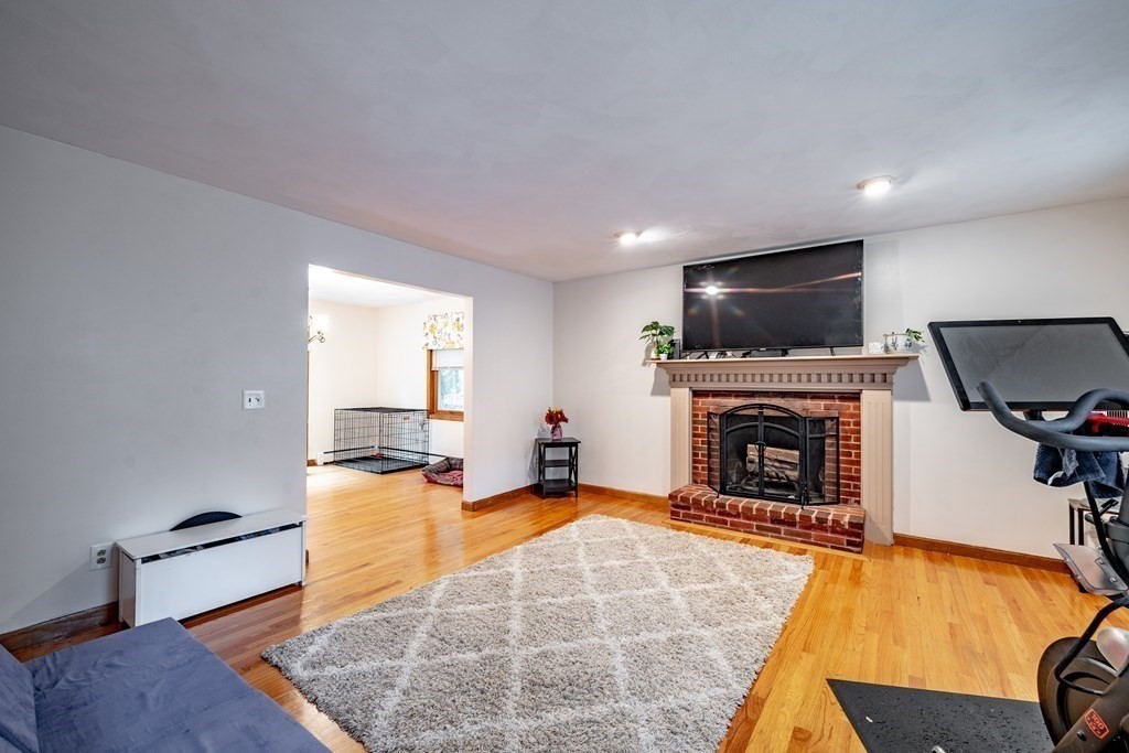26 Old Farm Road Palmer, MA 01069 - Photo 17 of 41 Gallery Image 17