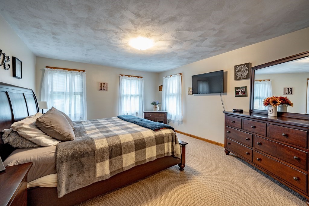 26 Old Farm Road Palmer, MA 01069 - Photo 23 of 41 Gallery Image 23