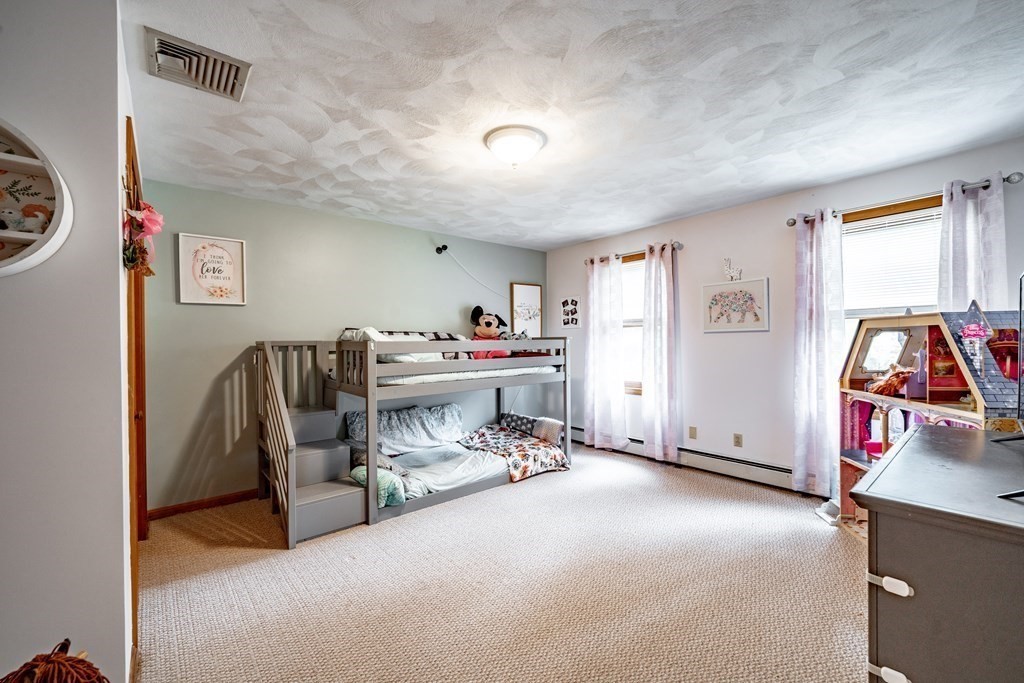 26 Old Farm Road Palmer, MA 01069 - Photo 33 of 41 Gallery Image 33
