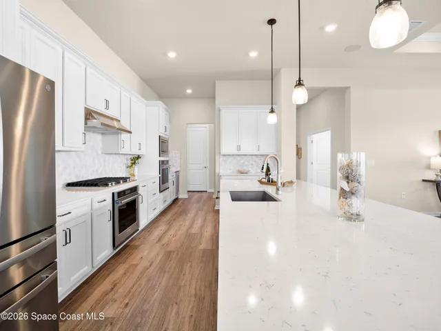 $850,000 | 8969 Shoreline Avenue, Melbourne, FL 32940