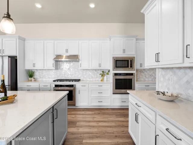 $850,000 | 8969 Shoreline Avenue, Melbourne, FL 32940