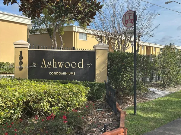 $1,450 | 1000 Of The Woods Lake, Unit E204, Casselberry, FL 32730