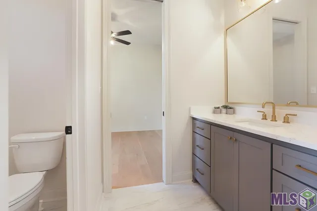 $459,900 | 5091 Stonewater Drive, Gonzales, LA 70737