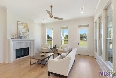 $459,900 | 5091 Stonewater Drive, Gonzales, LA 70737