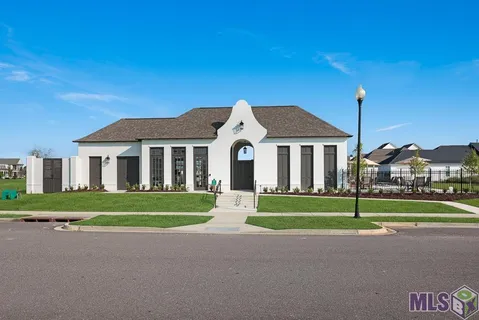 $459,900 | 5091 Stonewater Drive, Gonzales, LA 70737