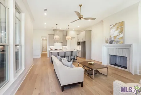 $459,900 | 5091 Stonewater Drive, Gonzales, LA 70737