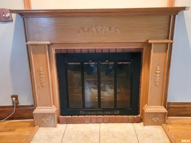 $149,000 | 513 South Main Street, Clay City, IL 62824