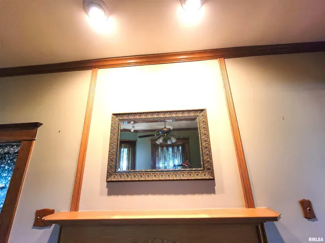 $149,000 | 513 South Main Street, Clay City, IL 62824