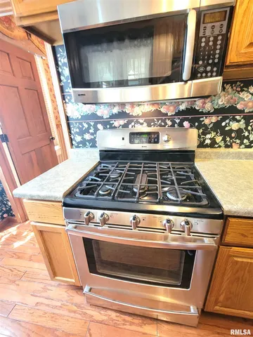 $149,000 | 513 South Main Street, Clay City, IL 62824