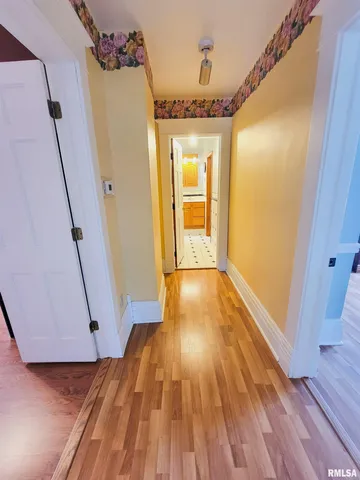 $149,000 | 513 South Main Street, Clay City, IL 62824