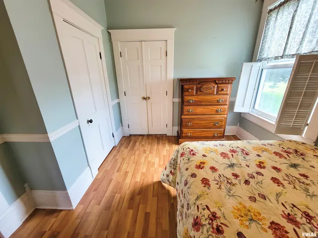 $149,000 | 513 South Main Street, Clay City, IL 62824