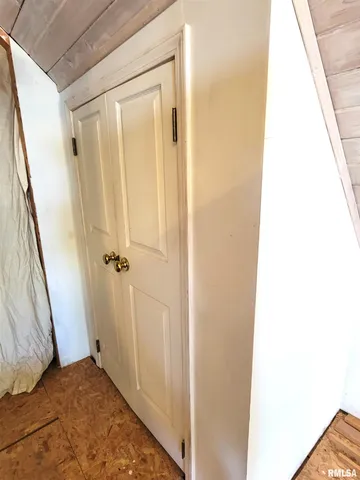 $149,000 | 513 South Main Street, Clay City, IL 62824