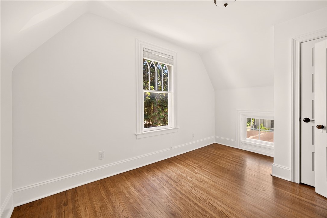 12 Whitmore Street Rochester, NY 14620 - Photo 20 of 29