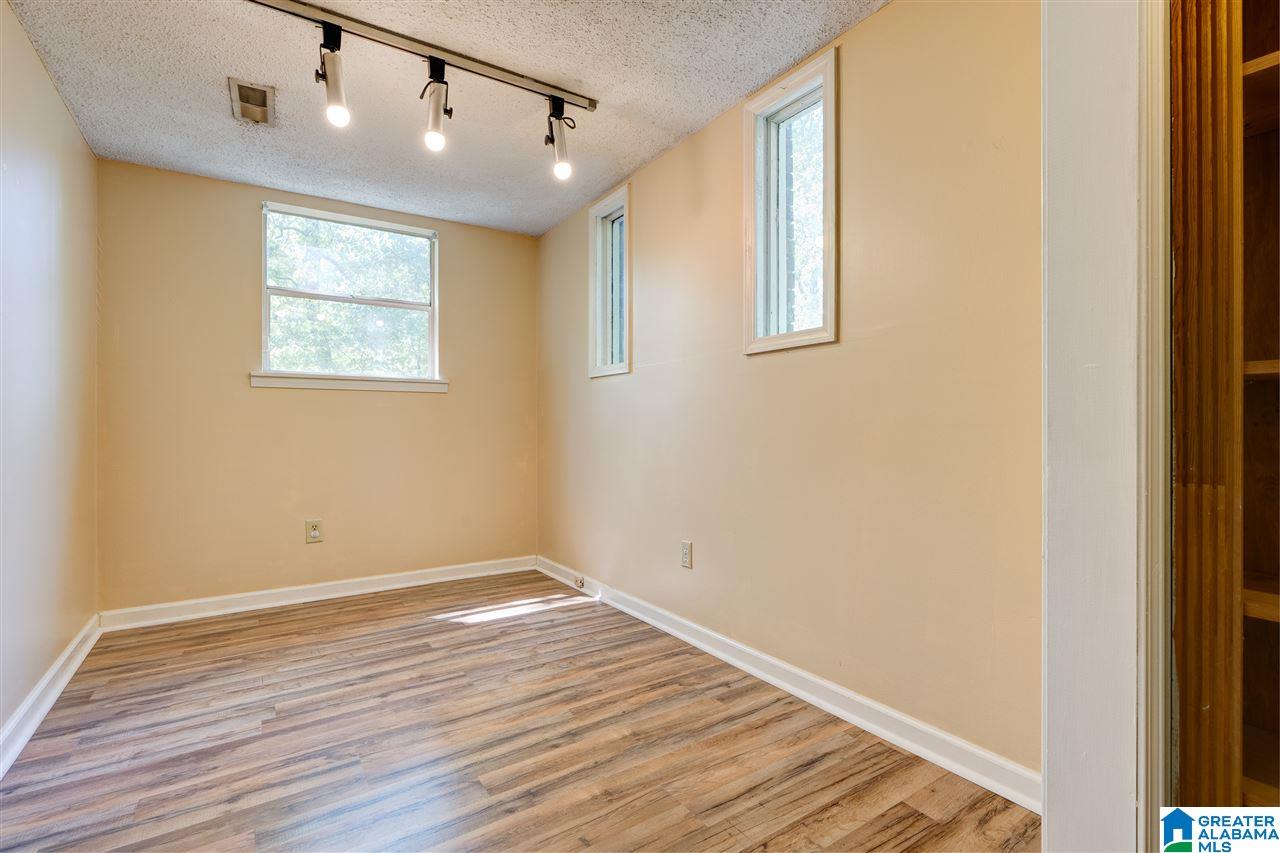 2394 Wine Ridge Drive Birmingham, AL 35244 - Photo 9 of 31