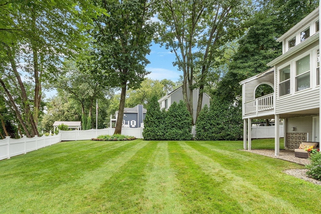 631 Riverside Avenue, Unit 2 Haverhill, MA 01830 - Photo 8 of 37 Gallery Image 8